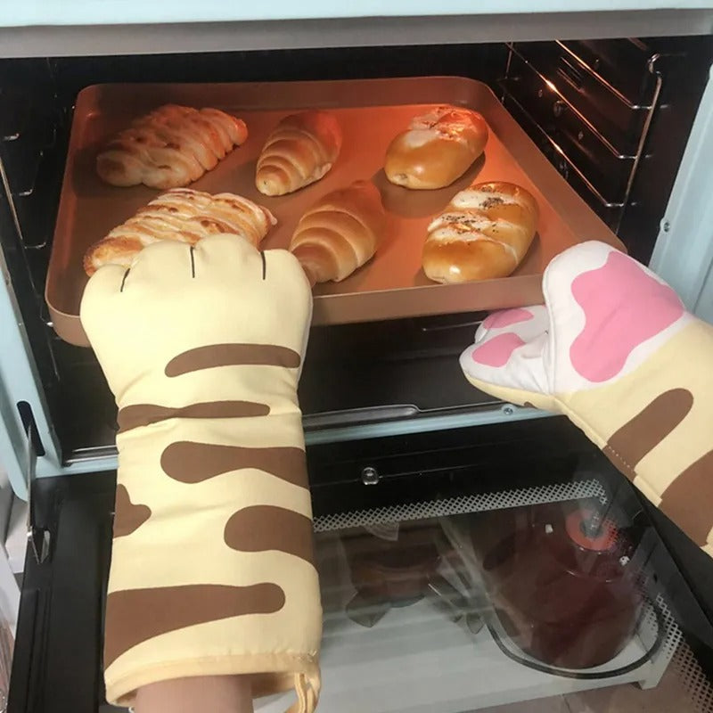 Cat Paws Oven Mitt